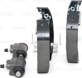 BOSCH 0 204 114 641 - Комплект тормозных колодок, барабанные unicars.by