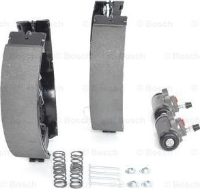 BOSCH 0 204 114 630 - Комплект тормозных колодок, барабанные unicars.by