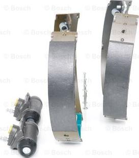 BOSCH 0 204 114 627 - Комплект тормозных колодок, барабанные unicars.by