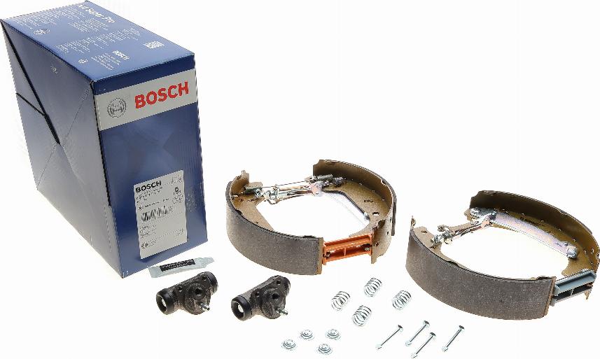 BOSCH 0 204 114 112 - Комплект тормозных колодок, барабанные unicars.by