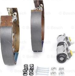 BOSCH 0 204 114 129 - Комплект тормозных колодок, барабанные unicars.by