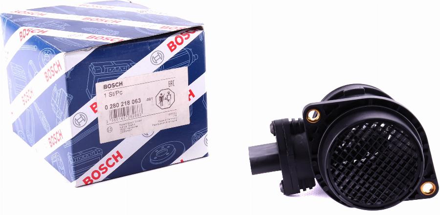 BOSCH 0 280 218 063 - Датчик потока, массы воздуха unicars.by