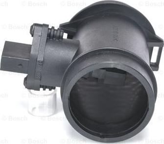 BOSCH 0 280 217 124 - Датчик потока, массы воздуха unicars.by