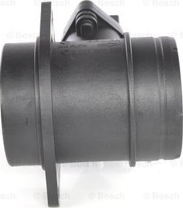 BOSCH 0 281 002 531 - Датчик потока, массы воздуха unicars.by