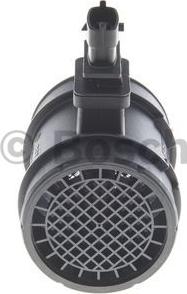 BOSCH 0 281 002 802 - Датчик потока, массы воздуха unicars.by