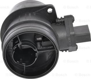 BOSCH 0 281 002 779 - Датчик потока, массы воздуха unicars.by