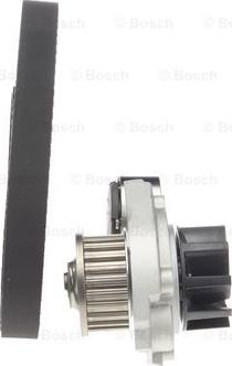 BOSCH 1 987 946 467 - Водяной насос + комплект зубчатого ремня ГРМ unicars.by