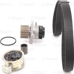 BOSCH 1 987 946 402 - Водяной насос + комплект зубчатого ремня ГРМ unicars.by