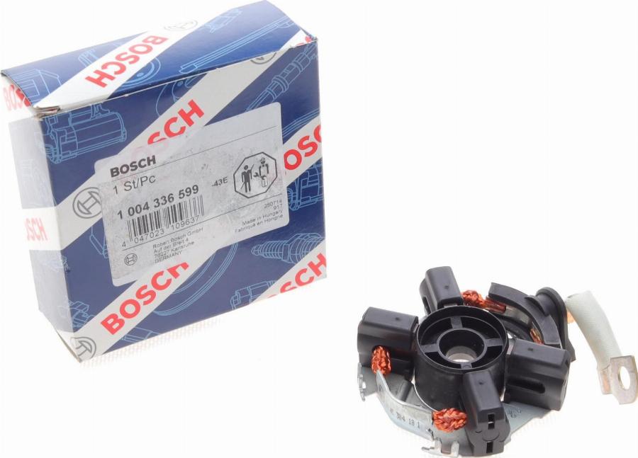 BOSCH 1 004 336 599 - Кронштейн, угольная щетка unicars.by