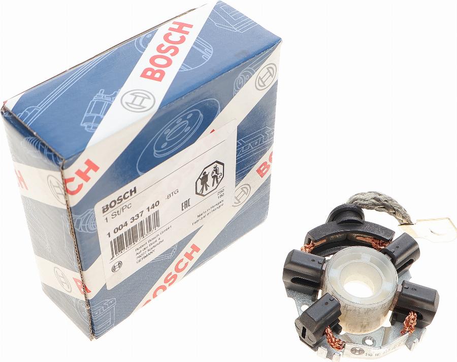 BOSCH 1 004 337 140 - Кронштейн, угольная щетка unicars.by