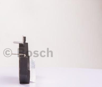 BOSCH F 042 320 220 - Регулятор напряжения, генератор unicars.by