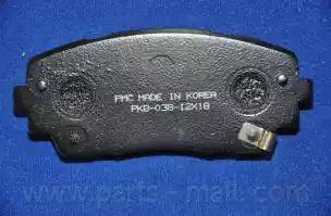 Parts-Mall PKB-038 - Тормозные колодки, дисковые, комплект unicars.by