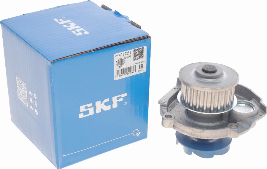 SKF VKPC 82251 - Водяной насос unicars.by