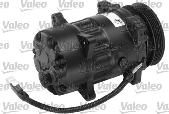 Valeo 699525 - Компрессор кондиционера unicars.by