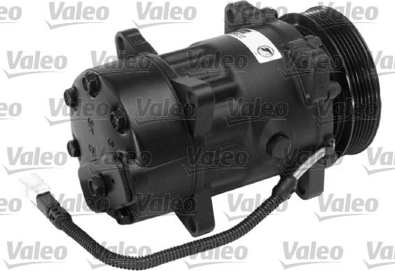 Valeo 699520 - Компрессор кондиционера unicars.by