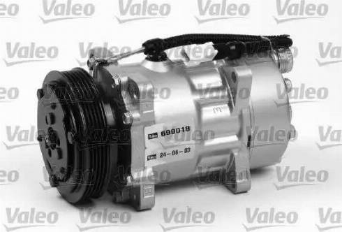 Valeo 699018 - Компрессор кондиционера unicars.by