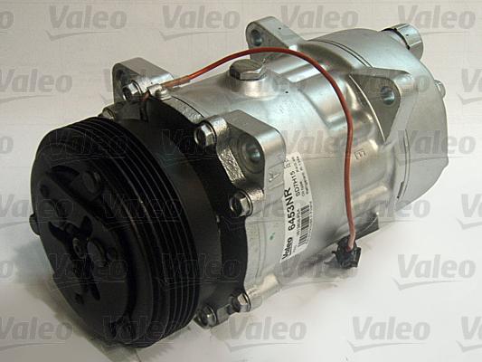 Valeo 813808 - Компрессор кондиционера unicars.by