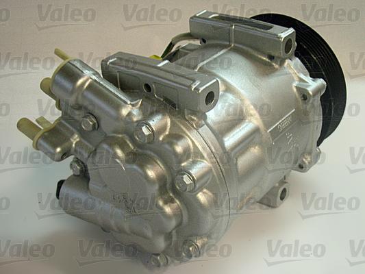 Valeo 813718 - Компрессор кондиционера unicars.by