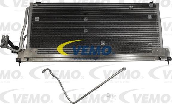 Vemo V40-62-0002 - Конденсатор кондиционера unicars.by