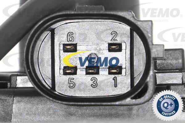 Vemo V10-63-0140 - Радиатор, рециркуляция ОГ unicars.by