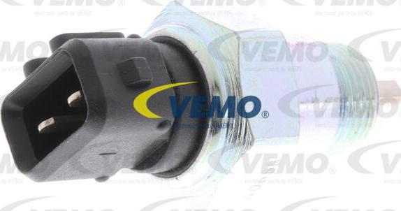 Vemo V10-73-0210 - Датчик, переключатель, фара заднего хода unicars.by