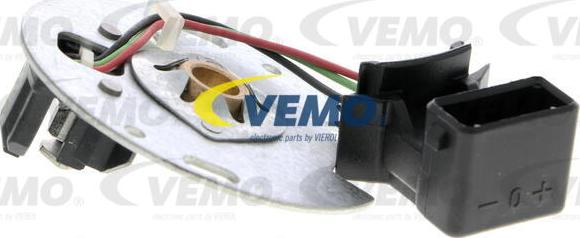 Vemo V10-72-1117 - Датчик, импульс зажигания unicars.by