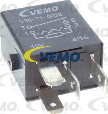 Vemo V30-71-0032 - Реле, топливный насос unicars.by