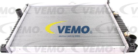 Vemo V20-60-0021 - Радиатор, охлаждение двигателя unicars.by