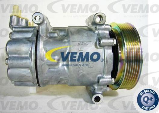 Vemo V22-15-0010 - Компрессор кондиционера unicars.by